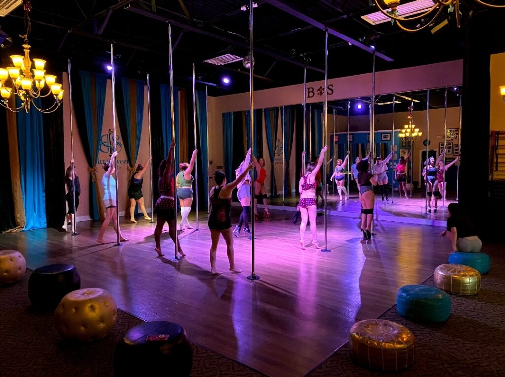 pole class with mirrors